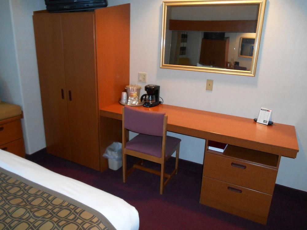Motel 6-Sutherlin, Or Екстер'єр фото