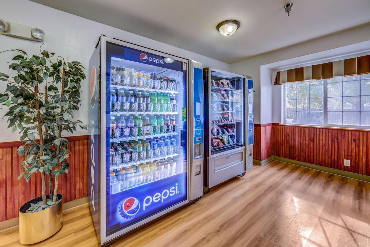 Motel 6-Sutherlin, Or Екстер'єр фото